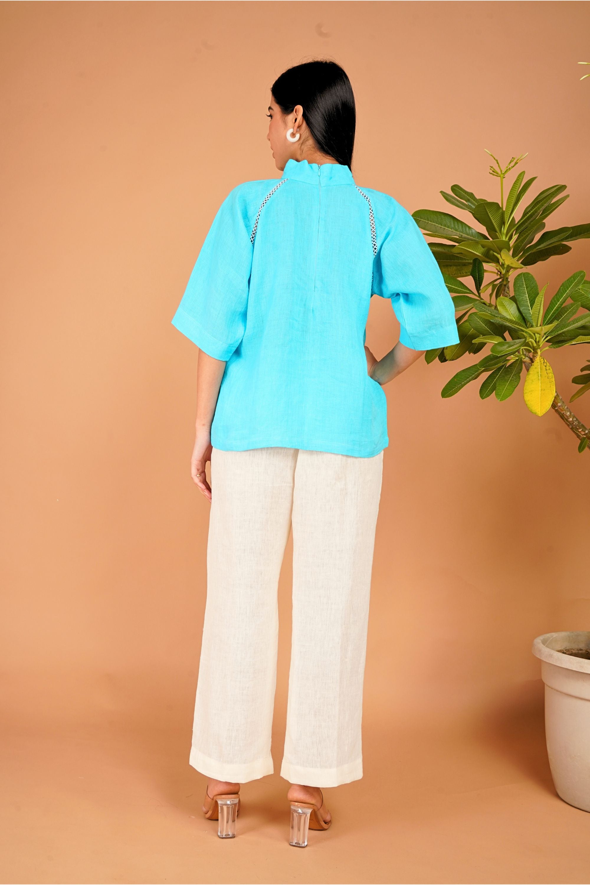 Celeste Line Linen Top