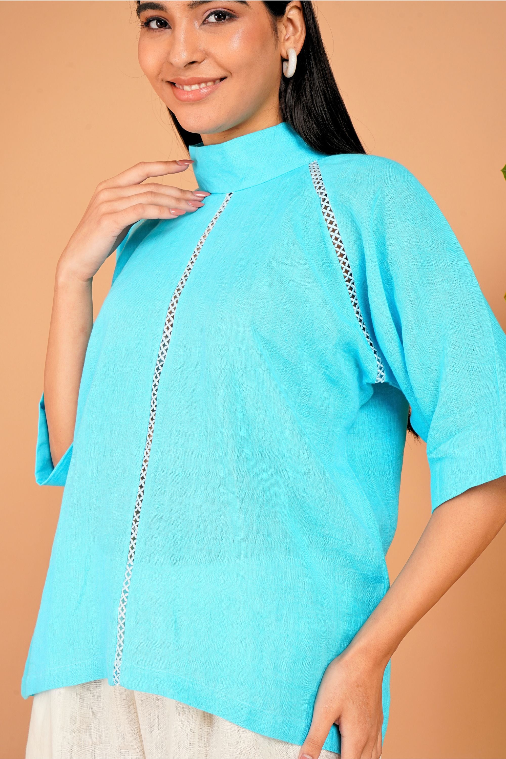 Celeste Line Linen Top