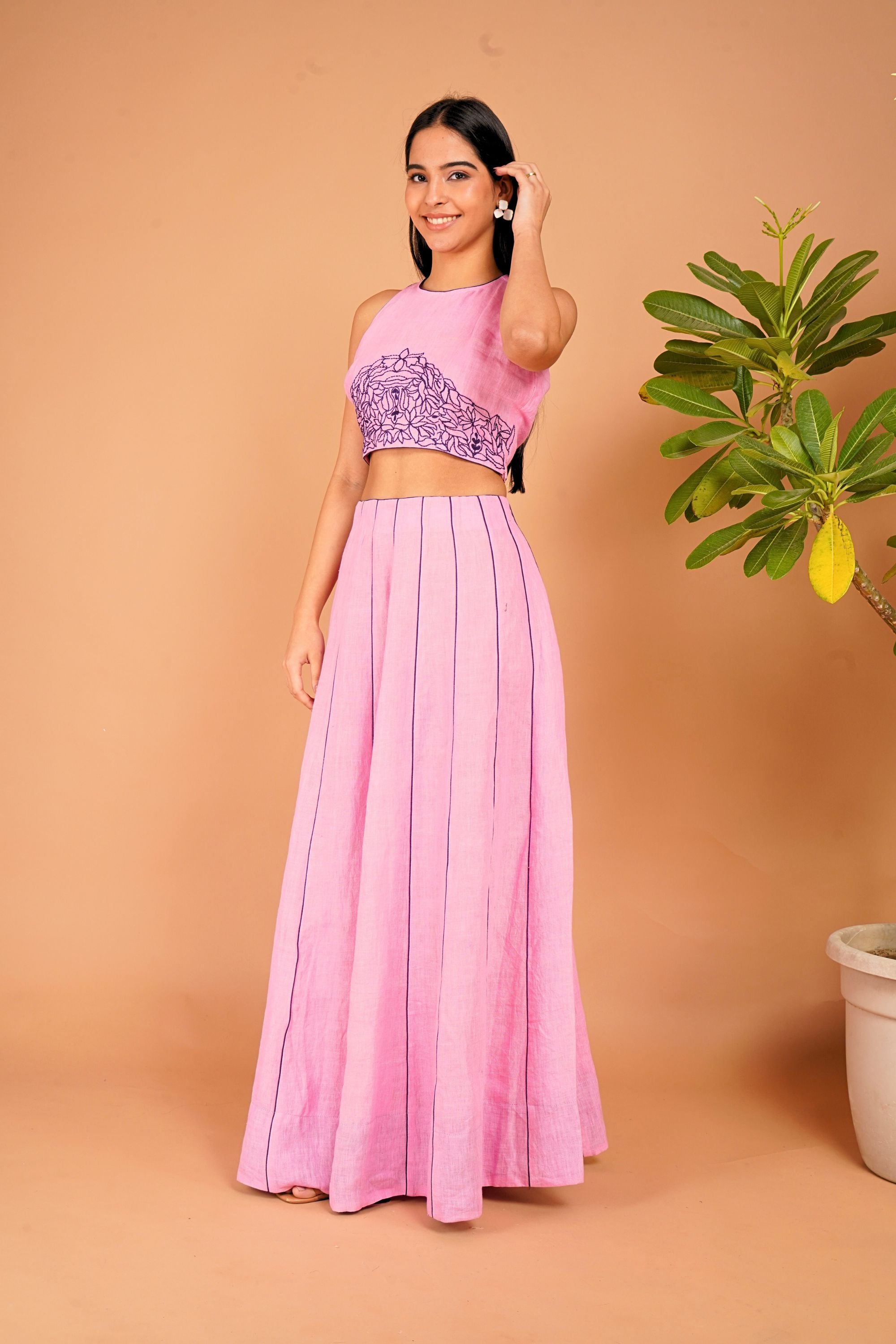 Blush Verse Hand-Embroidered Linen Set